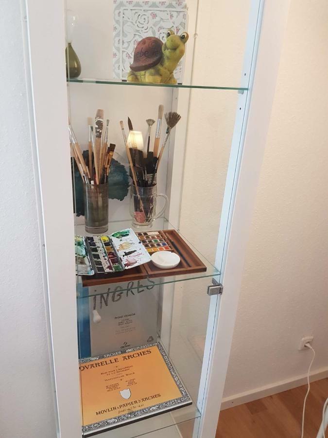 Kuenstler Ferienwohnung 3 Zimmer Kueche Bad Zentrale Lage Wulsbuttel Eksteriør bilde